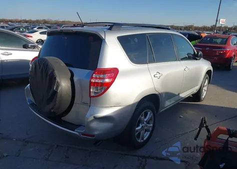 2011 Toyota Rav4 z USA, uszkodzony, nr VIN 2T3BF4DV0BW104717